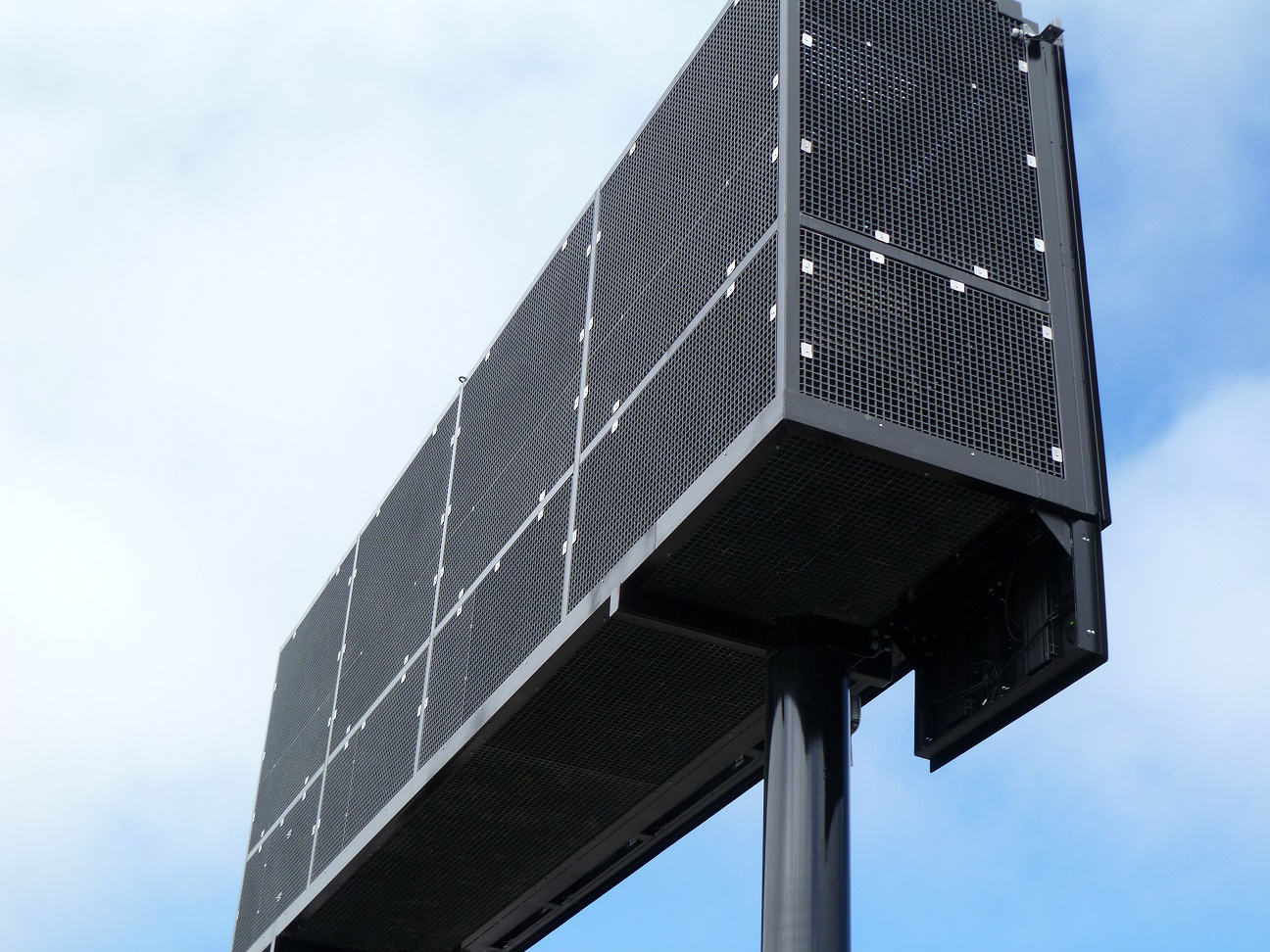 We offer a comprehensive range of FRP grating products
